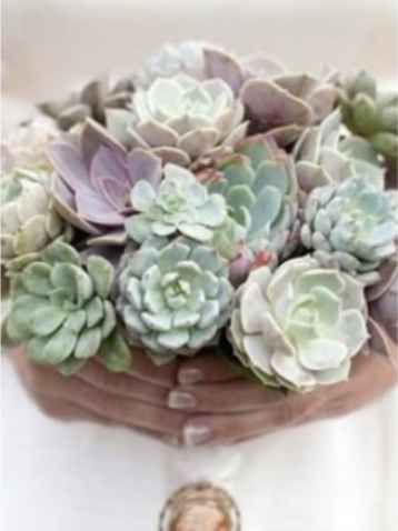 7 - Buquê de Flores Raras