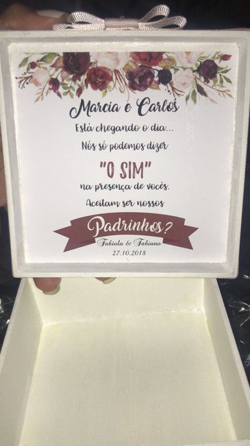  Caixa dos padrinhos. - 2