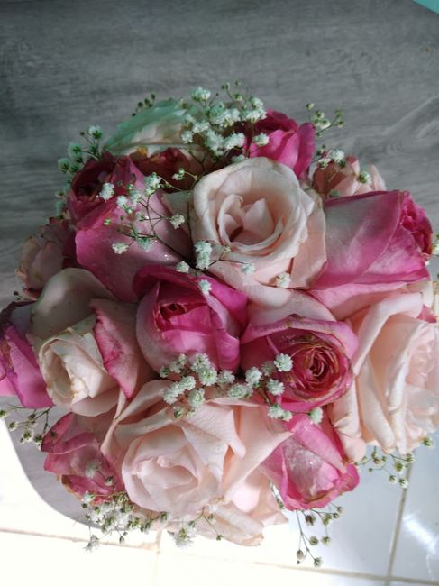 Buquê da noiva: com ou sem flores? 🌷🌹🌻💐 - 1
