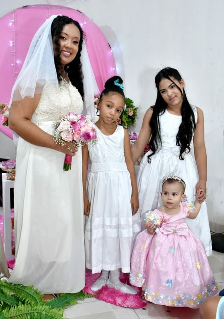 Dama de honra adulta ou criança? 3