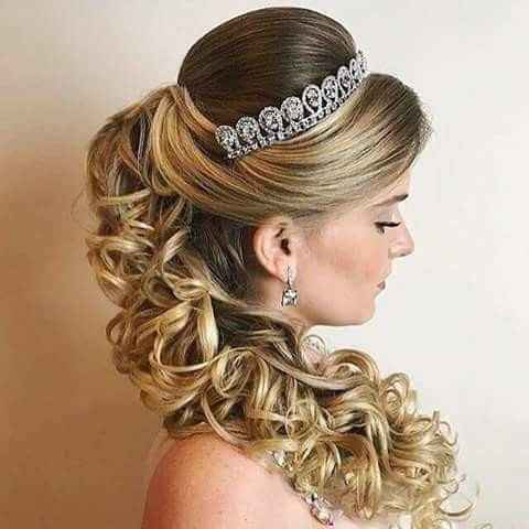 Qual será o tipo do penteado? - 1