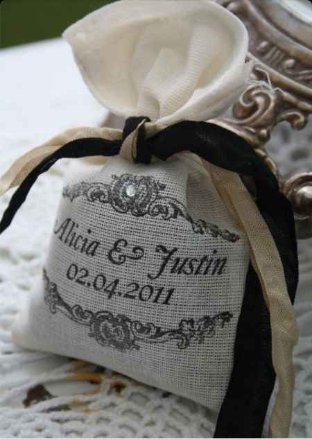 Brownies/ macarrons/ bem casados - 1