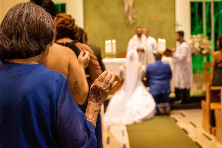 Você vai se casar em uma igreja evangélica ou católica? - 1