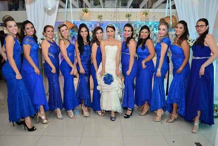 Todas de azul