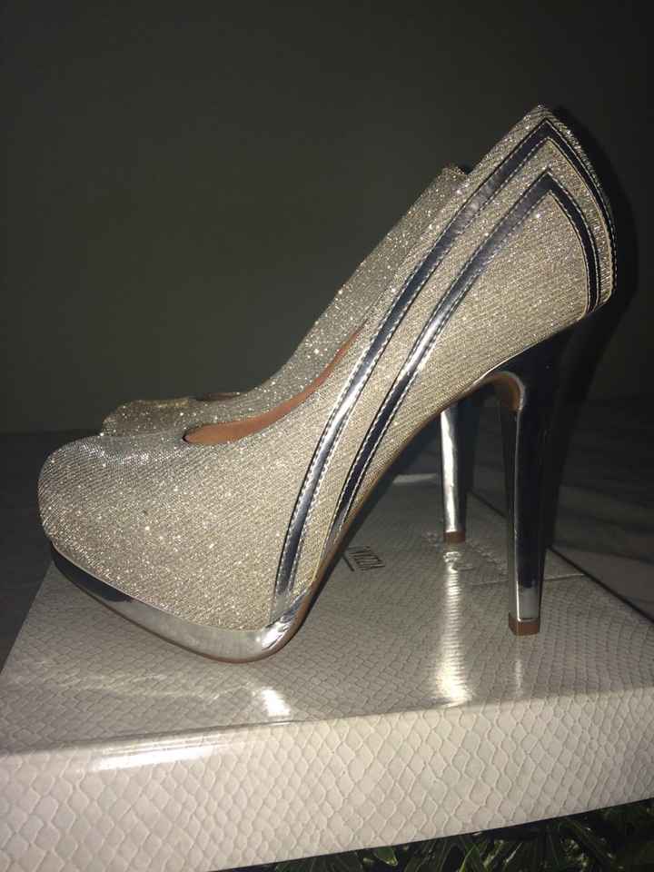 Comprei meu sapato.. - 1