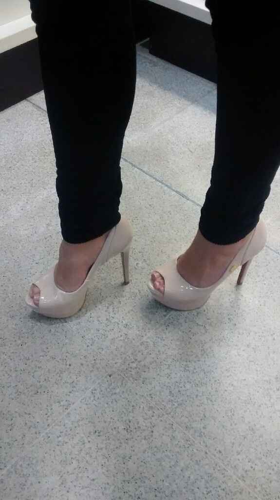 Sapatos - 1