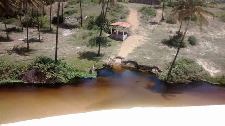 A graça desse rio é apenas deixar a correnteza te levar... maravilhoso! 