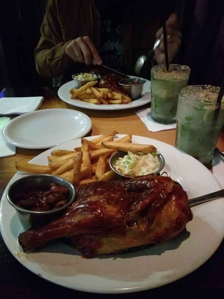Comida maravilhosa, mas é muita comida haha