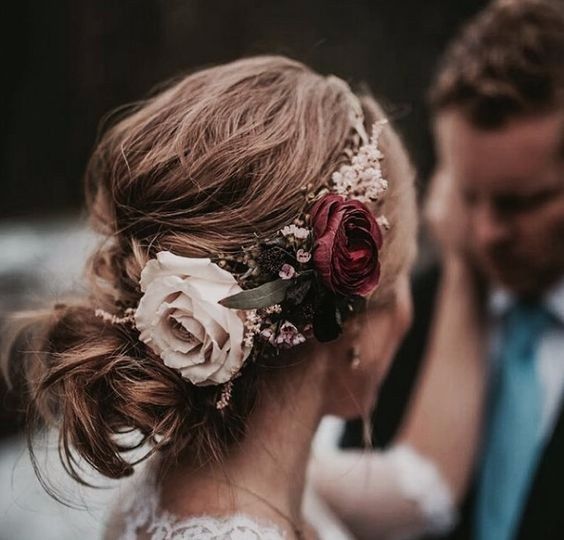 Flores para cabelo da noiva