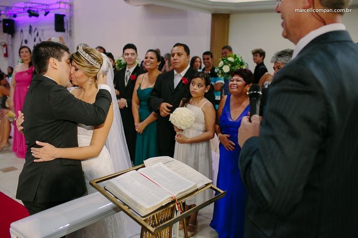 Beijo dos noivos