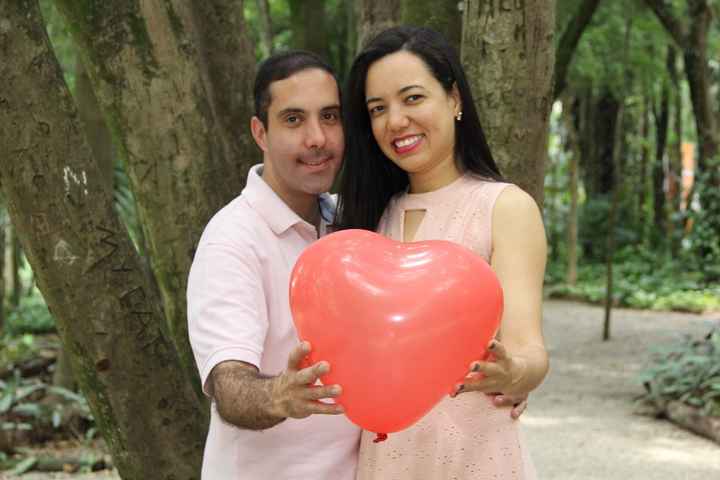Loveistheair-1