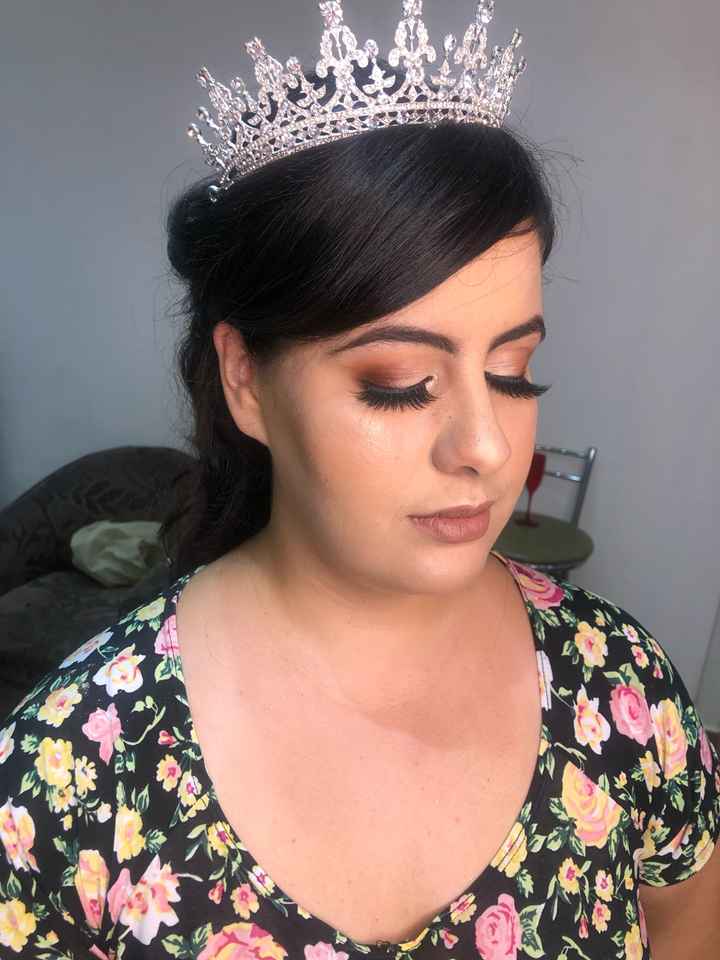 Teste de Maquiagem e penteado - 3