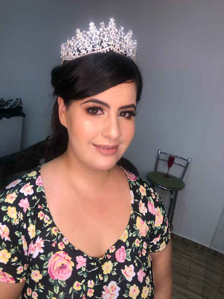 Teste de Maquiagem e penteado - 1