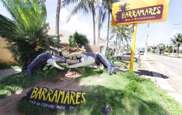 Aqui é o Barramares. Não é praia, mas é um restaurante que fica na praia de cotovelo, onde tem uns c