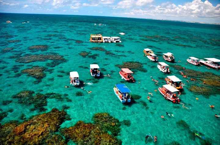 Parrachos de Maracajaú (fica na cidade de Maxaranguape). ótimo para quem quer ter experiência de mer