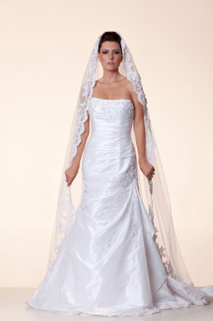 Vestido de noiva para baixinhas - 1