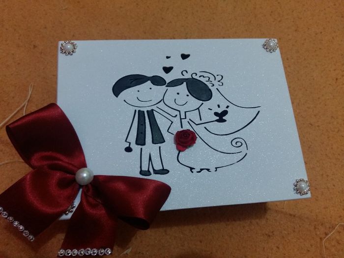 Só pra mostrar a tinta maravilhosa brilhante que comprei
