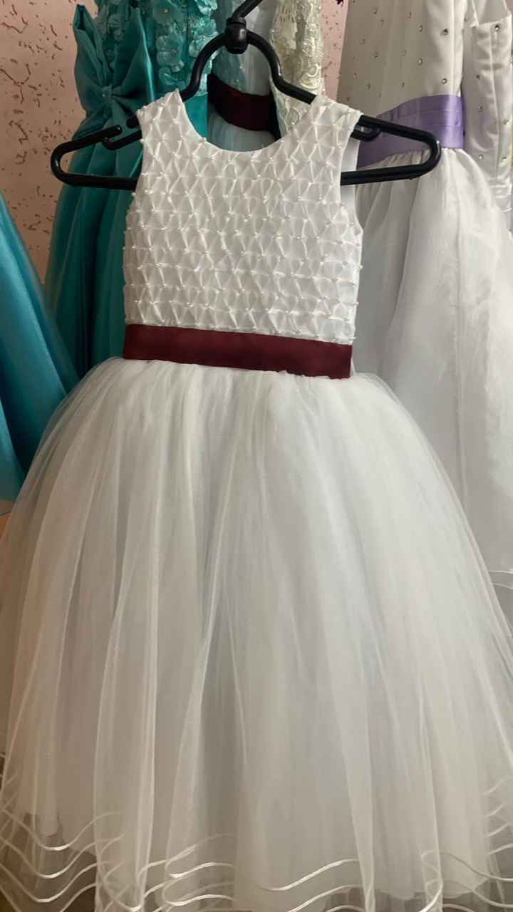 Roupa das daminhas - 1
