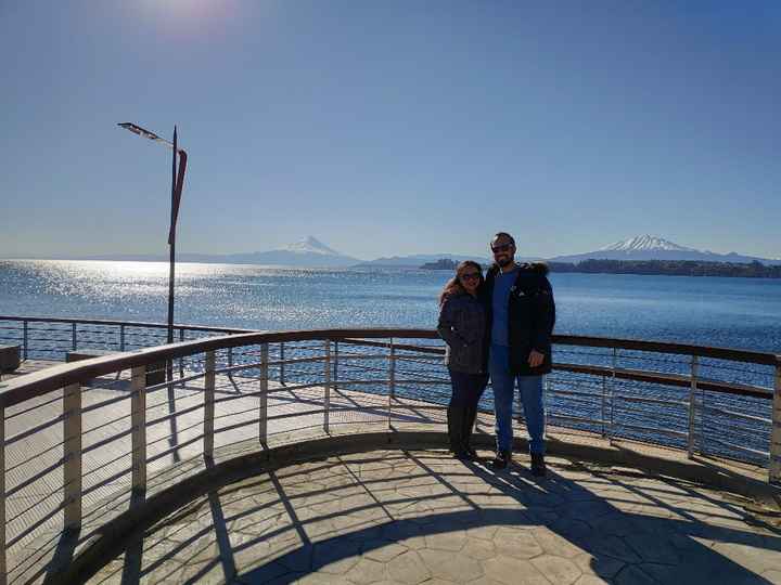 Lago Llanquihue com vulcões Osorno e Calbuco