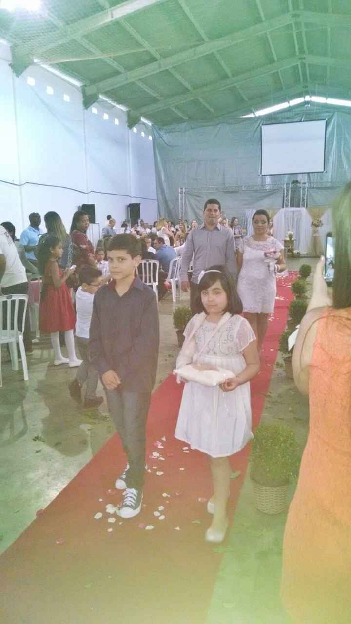 Meu cunhadinho (um dos gêmeos) e minha filhota