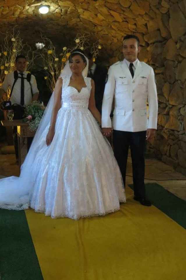 Eu e meu marido aguardando os cumprimentos.