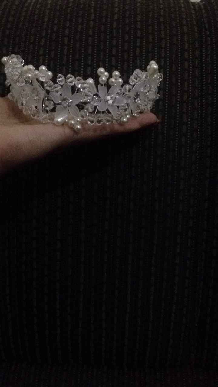  #opinem coroa x tiara me ajudeeeeem - 3