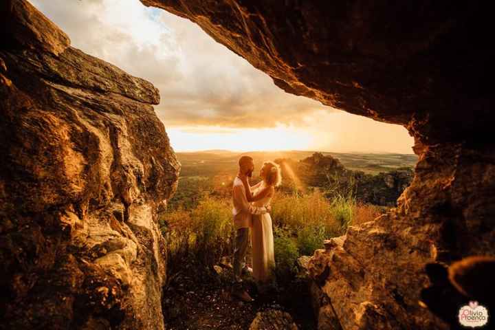 ENSAIO PRÉ-WEDDING: PIRENÓPOLIS COMO PALCO ♥ 