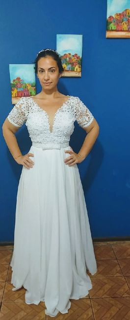 9. O corte do meu vestido será ____ 1