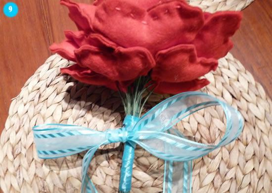 Buquê de feltro de coração para as damas?! o que acham ? 7