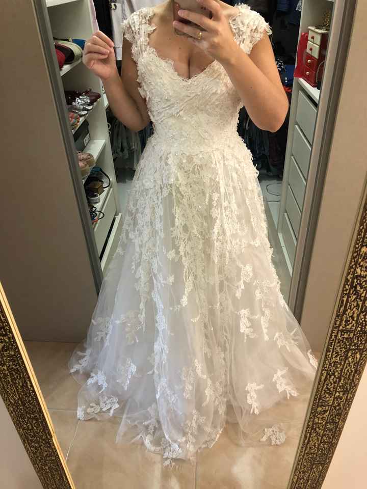Fico ou não fico com esse vestido ??? - 1