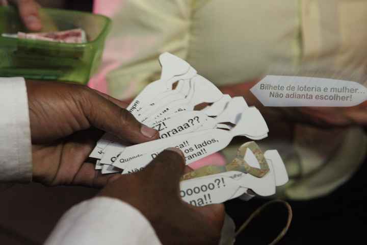 GRAVATINHAS PARA VENDER COM DIZERES DIVERTIDOS