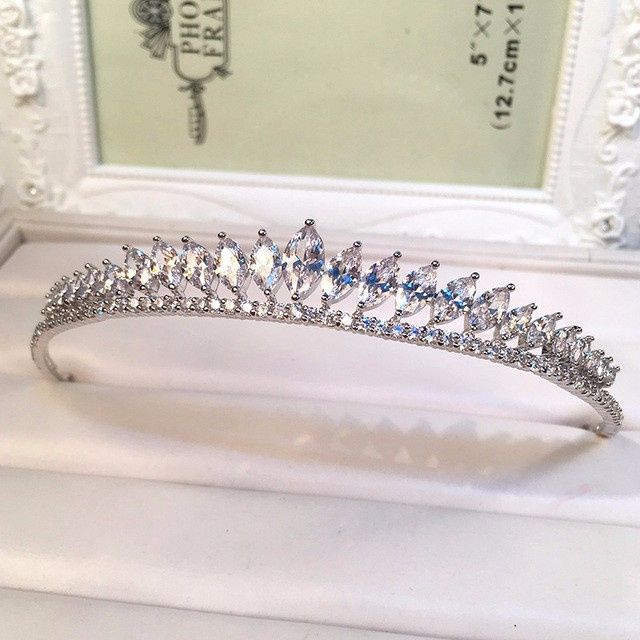 tiara