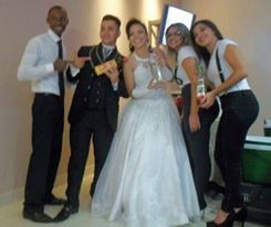 Momento bartenders