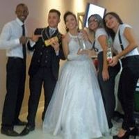 Momento bartenders