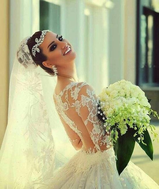 Qual buquê clássico branco ou moderno com cores ? - 4