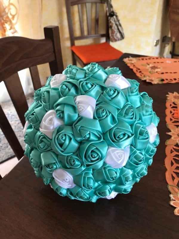 Azul Turquesa com branco