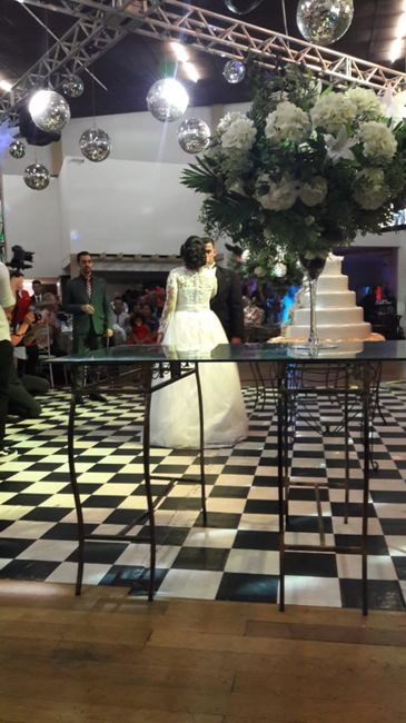 Ganhamos a festa, o vestido,a construção, e os móveis 2