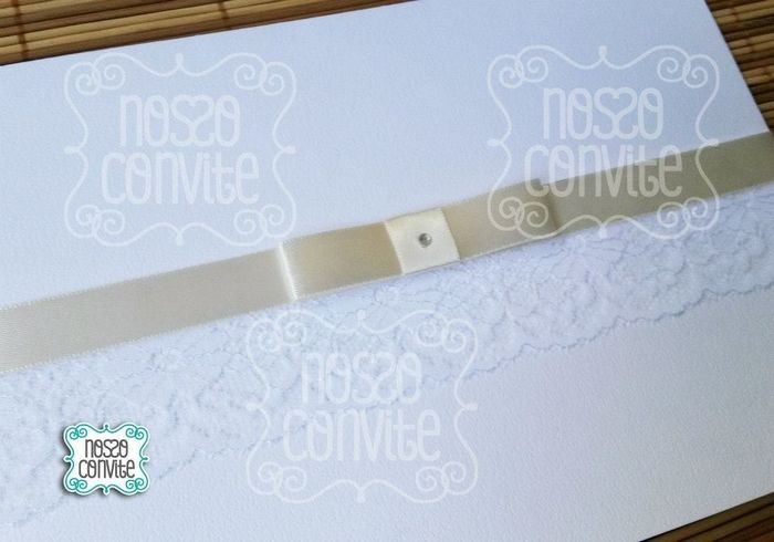2.  . carteira com laço
