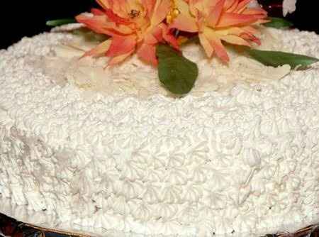 Bolo de noiva com glacê real - 1