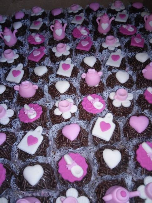 brigadeiros decorados