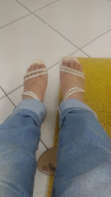 Escolhido o sapato do Grande Diaa. #faltam34dias 👰👠 - 2