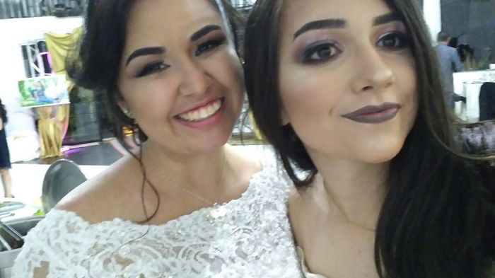 Cunhada mais nova Linda e arrasando