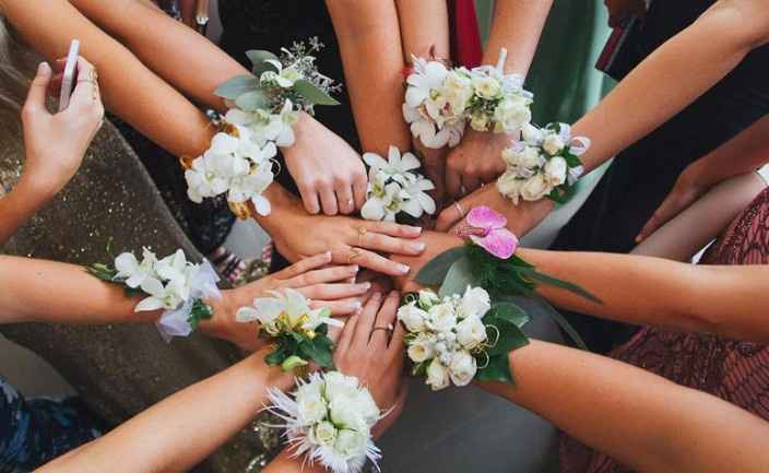 corsage 02