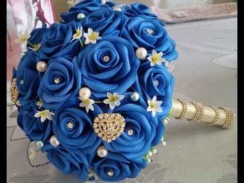 Buque de rosas de E.V.A. azul *-*²