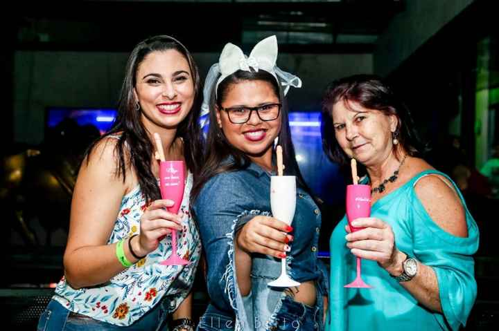 Minha amiga e a mãe dela