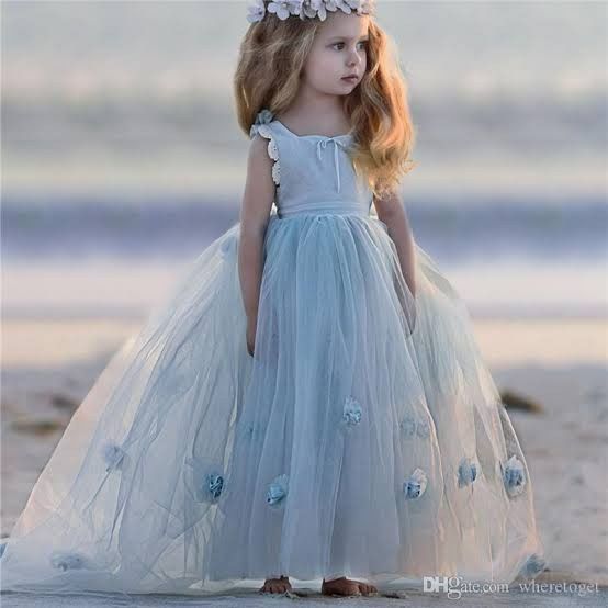 Vestido de daminha. 2