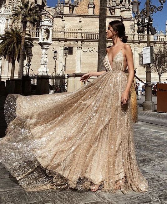 Vestido Champagne Brilhante