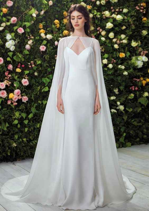 Vestido com Capa   