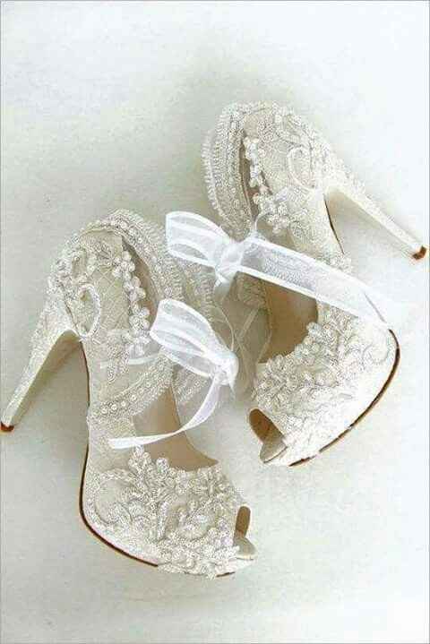 Babando por este sapatoooo - 1