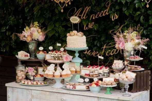 2. Mesa de doces campestre